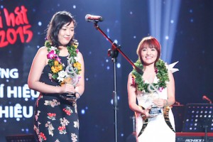 Nhật Thủy giành giải “Ca sỹ biểu diễn hiệu quả” Bài hát việt Tháng 9 