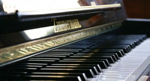 Khung đàn Piano, ảnh hưởng của nó đến âm thanh và tuổi thọ đàn Piano như thế nào?