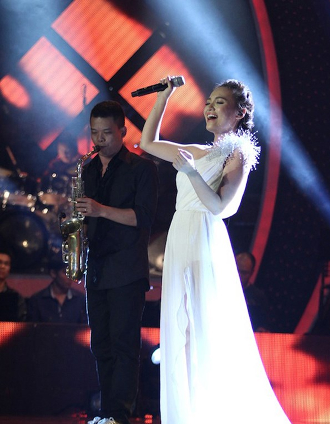 nhat_thuy_idol_moi_chi_la_su_bat_dau_2